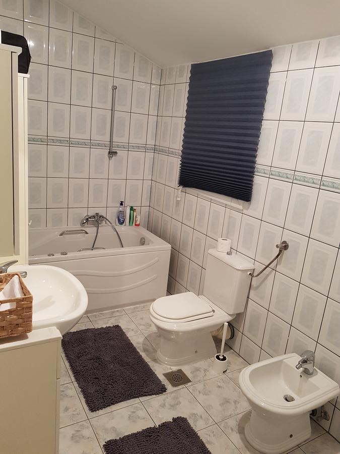 Guest House Kravica ยูบุสกี ภายนอก รูปภาพ