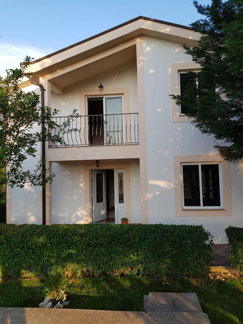 Guest House Kravica ยูบุสกี ภายนอก รูปภาพ